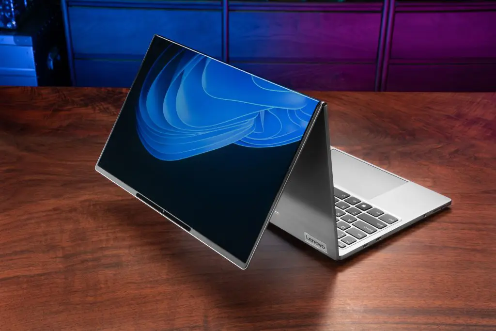 Lenovo: new Yoga and IdeaPad AI laptops at MWC 2025